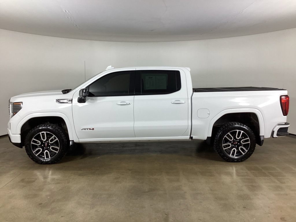 Used 2025 GMC Sierra 1500 AT4 w/ AT4 Preferred Package AWD/4WD image 17
