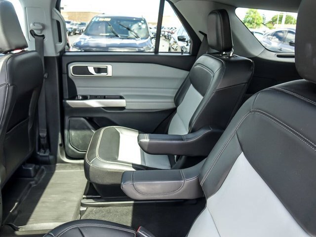 Certified 2023 Ford Explorer XLT w/ XLT Sport Appearance Package AWD/4WD image 18