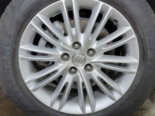 Used 2017 Buick Envision Preferred AWD/4WD image 10