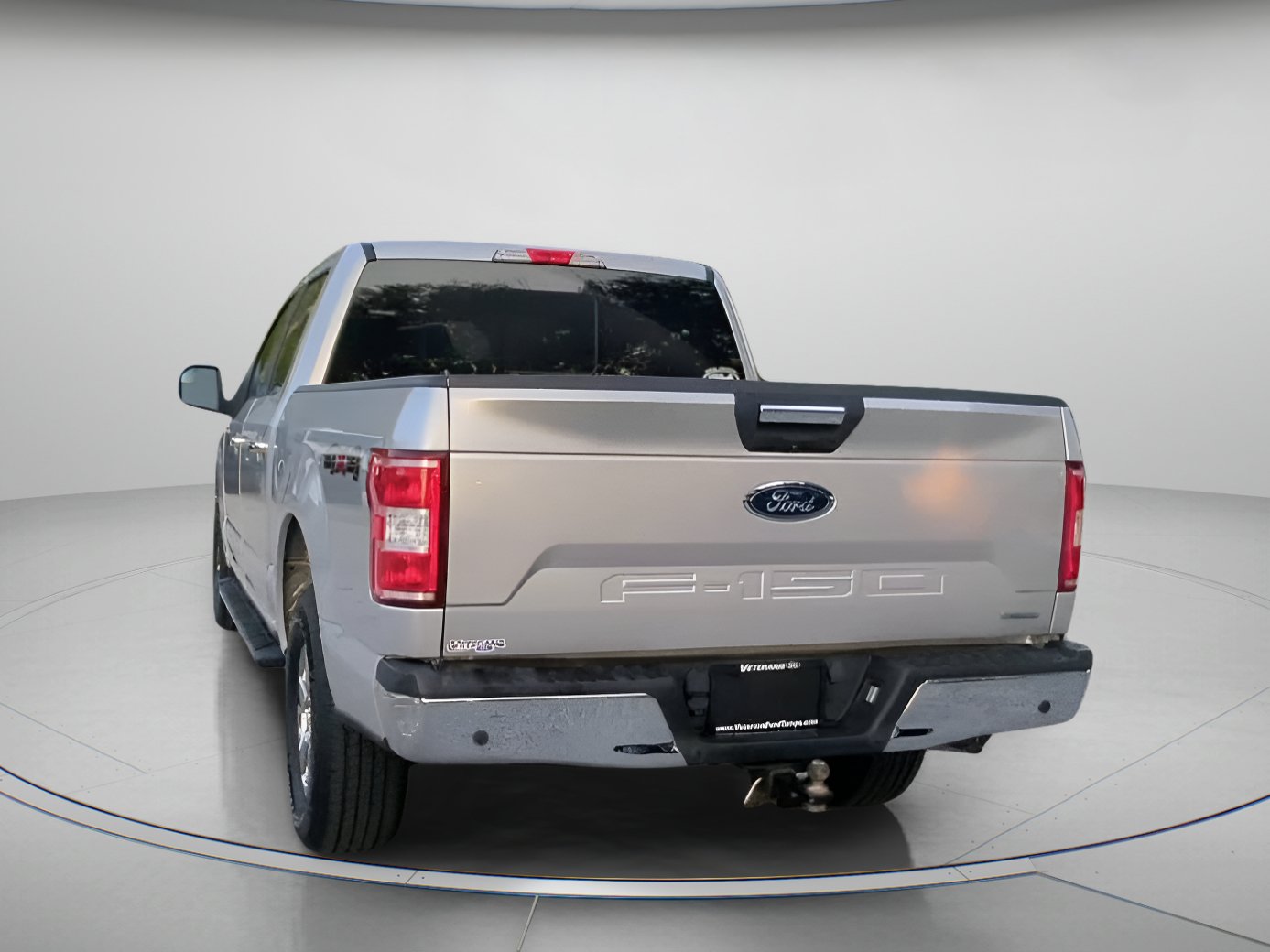 Certified 2019 Ford F150 XLT w/ Equipment Group 302A Luxury AWD/4WD image 23
