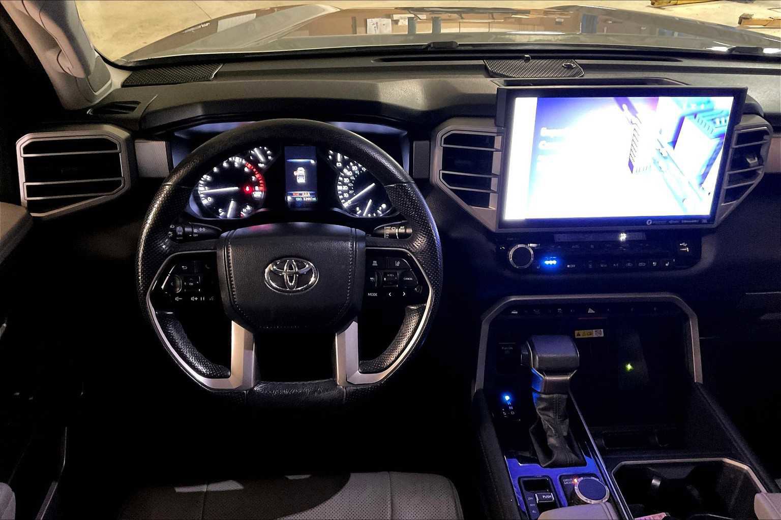 Used 2022 Toyota Tundra Limited image 14