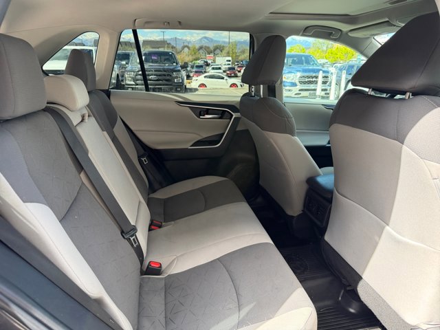 Used 2021 Toyota RAV4 XLE w/ Convenience Package image 19