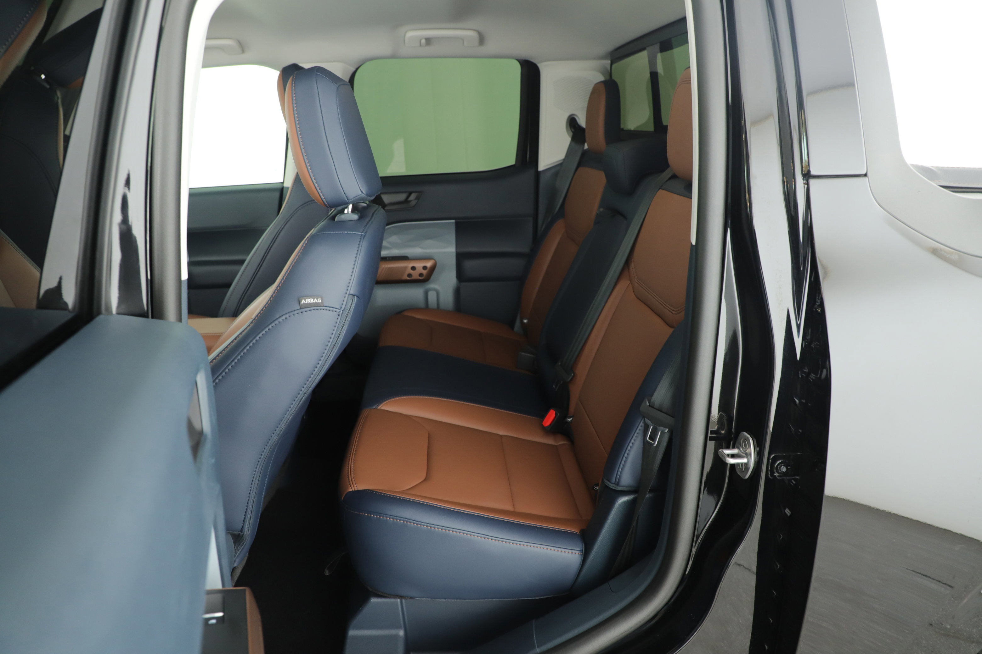 Certified 2024 Ford Maverick Lariat image 7