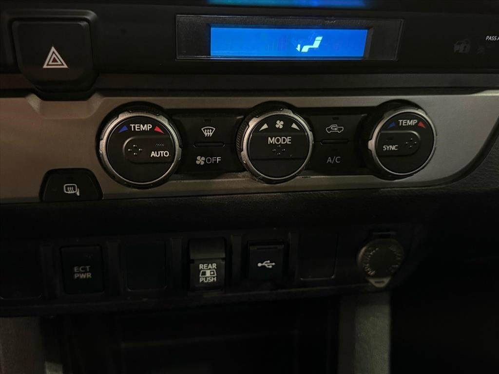 Used 2022 Toyota Tacoma SR5 image 17