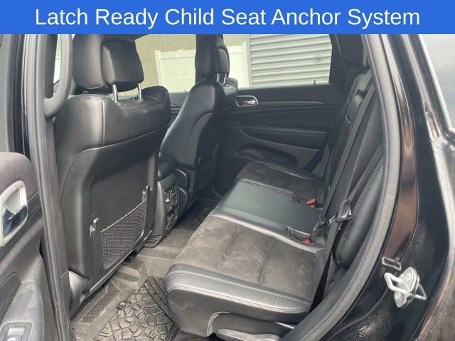 Used 2019 Jeep Grand Cherokee Altitude AWD/4WD image 6