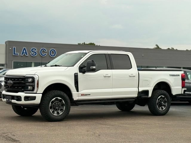 Certified 2024 Ford F250 Lariat w/ Tremor Off-Road Package AWD/4WD 360° Tour