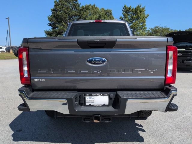 Certified 2024 Ford F250 XL w/ FX4 Off-Road Package AWD/4WD image 6