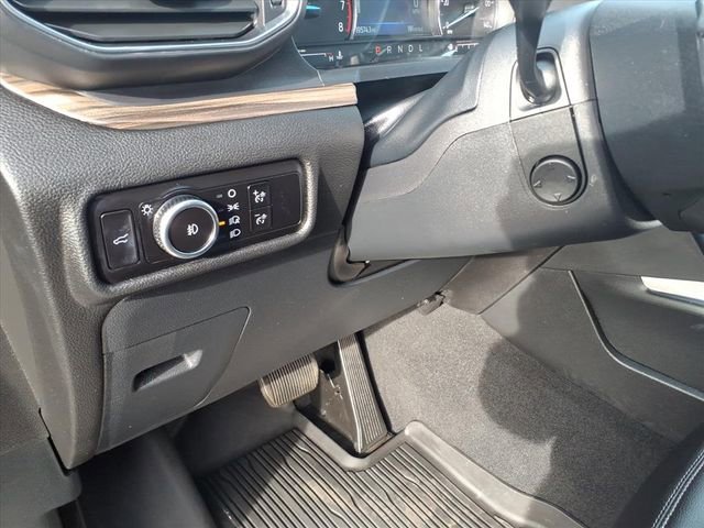 Certified 2023 Ford Explorer Limited w/ Equipment Group 301A image 18