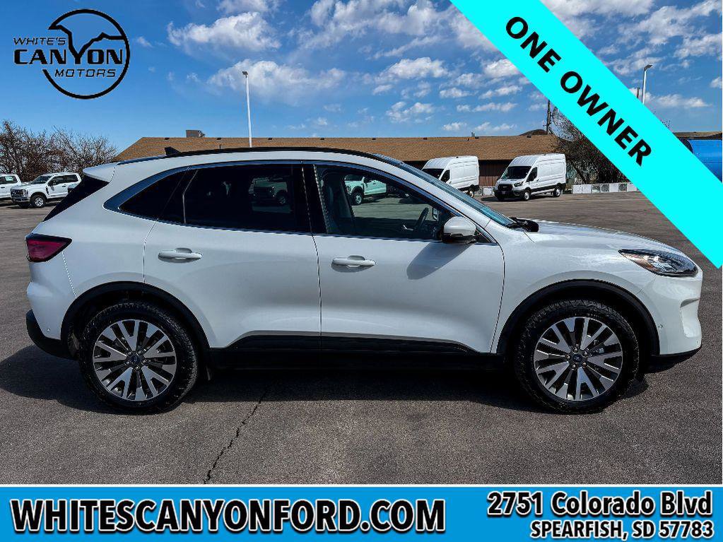 Certified 2020 Ford Escape Titanium image 5