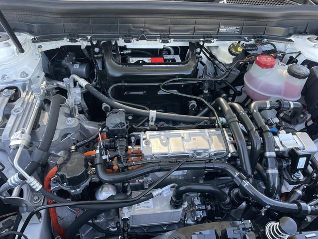 Used 2023 Mercedes-Benz EQB 300 4MATIC image 38