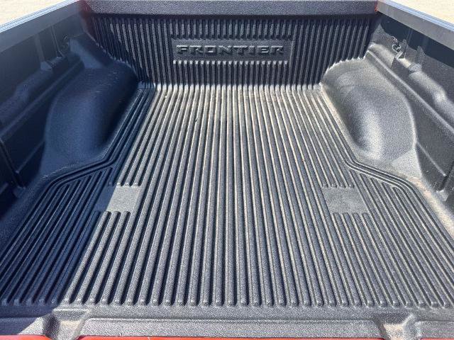 Used 2025 Nissan Frontier Pro-X RWD image 7