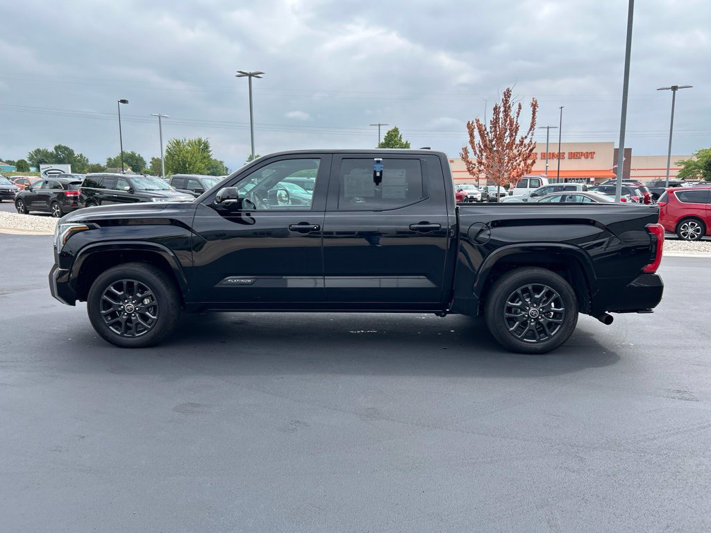 Used 2022 Toyota Tundra Platinum AWD/4WD image 9