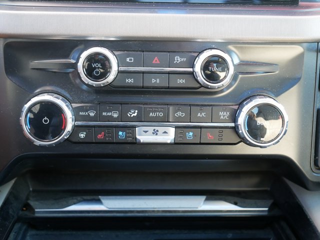 Certified 2025 Ford F450 Platinum w/ Platinum Plus Package AWD/4WD image 22