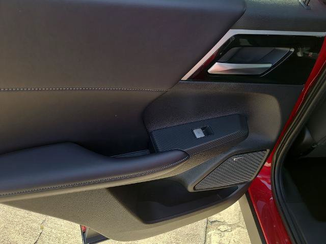 Used 2025 Mitsubishi Outlander SE AWD/4WD image 16