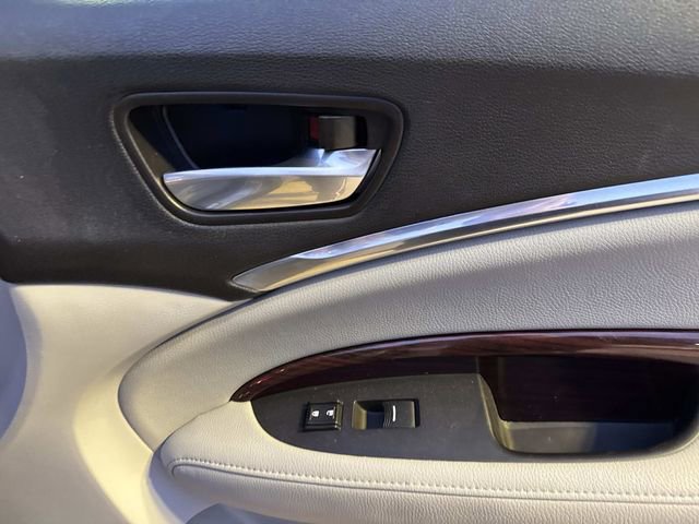 Used 2016 Acura MDX SH-AWD image 15