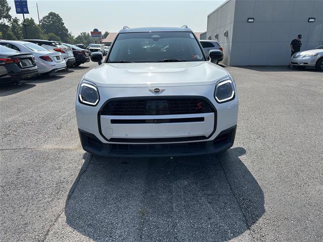 Used 2025 MINI Cooper Countryman S AWD/4WD image 2