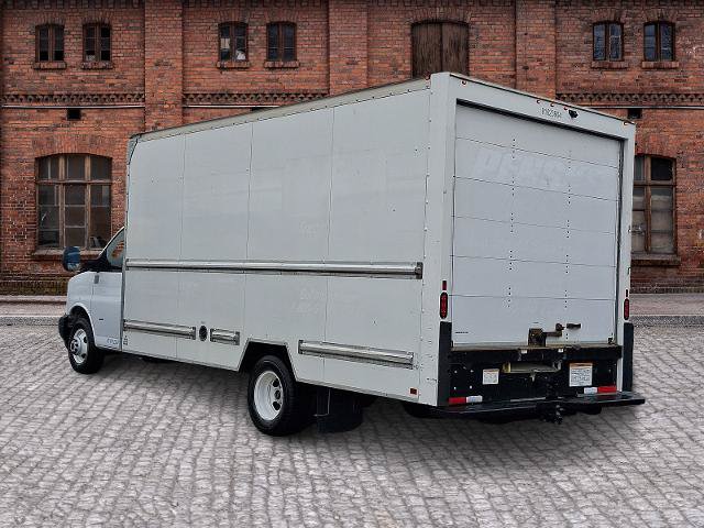 Used 2021 GMC Savana 3500 Extended w/ Power Convenience Package RWD image 6