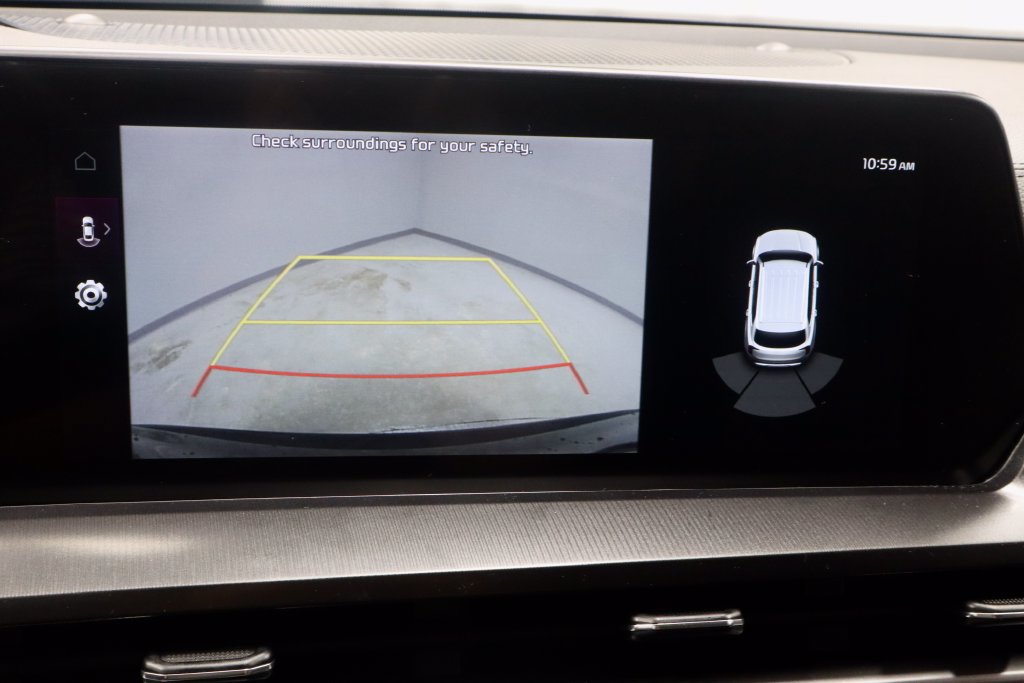 Used 2024 Kia Telluride S FWD image 2