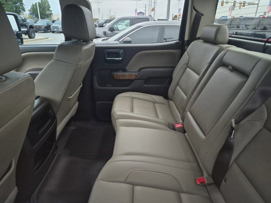 Used 2019 GMC Sierra 2500 SLT w/ Duramax Plus Package AWD/4WD image 37