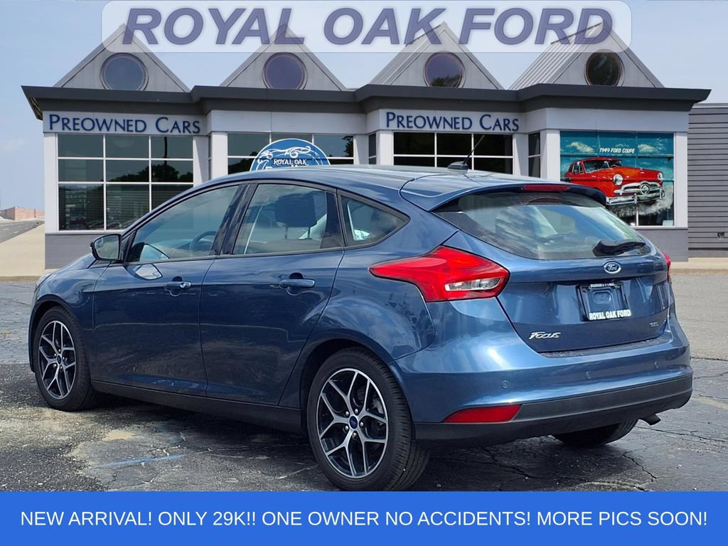 Certified 2018 Ford Focus SEL FWD image 2
