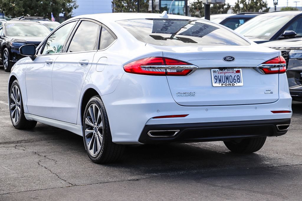 Certified 2020 Ford Fusion SE AWD/4WD image 9
