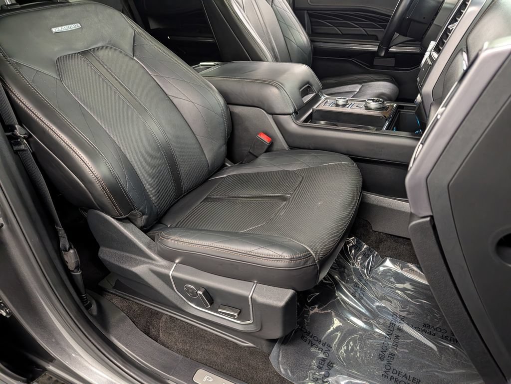 Certified 2019 Ford Expedition Platinum AWD/4WD image 30