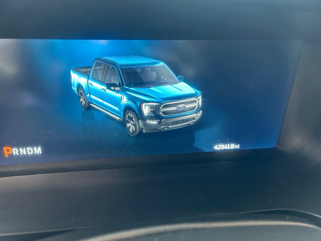 Certified 2022 Ford F150 Lariat w/ Equipment Group 502A High AWD/4WD image 4