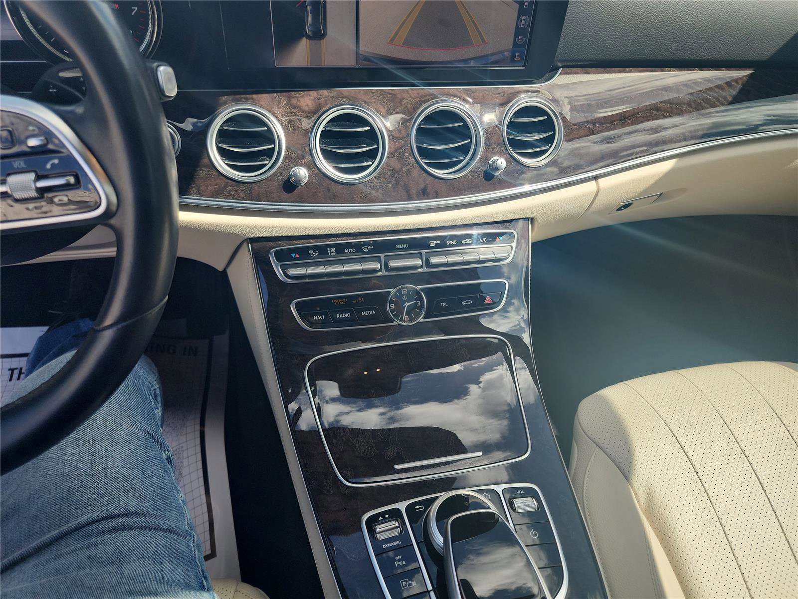 Used 2019 Mercedes-Benz E 300 E 300 image 33