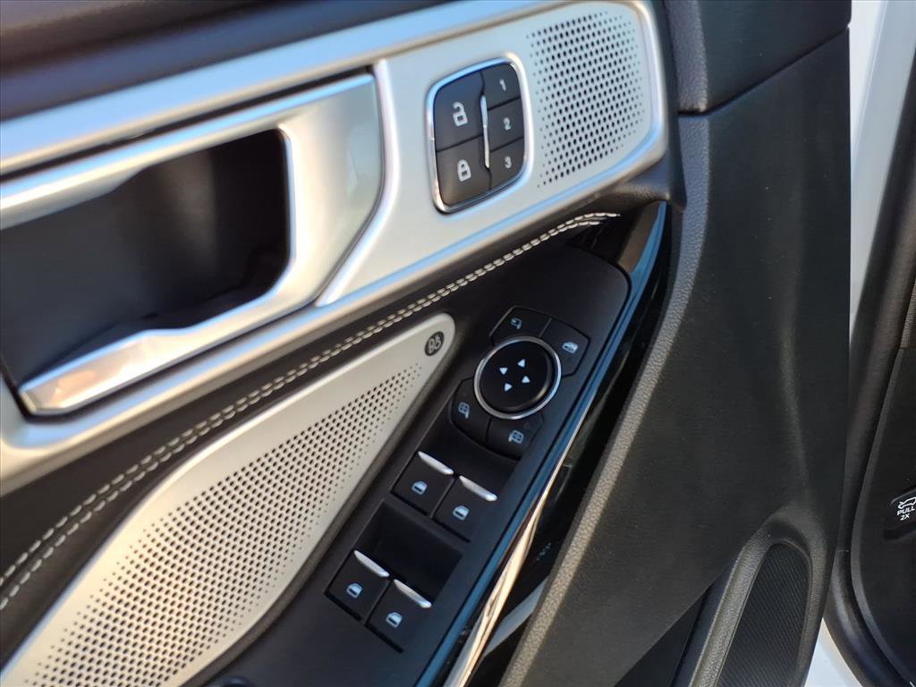 Certified 2022 Ford Explorer ST w/ Equipment Group 401A image 18