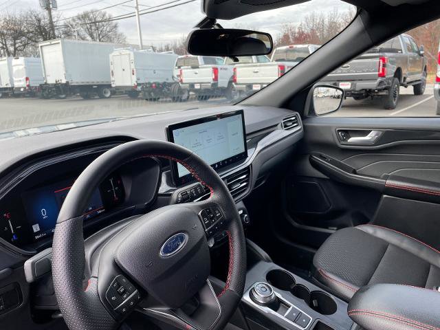 Certified 2025 Ford Escape ST-Line w/ Tech Pack #1 image 29