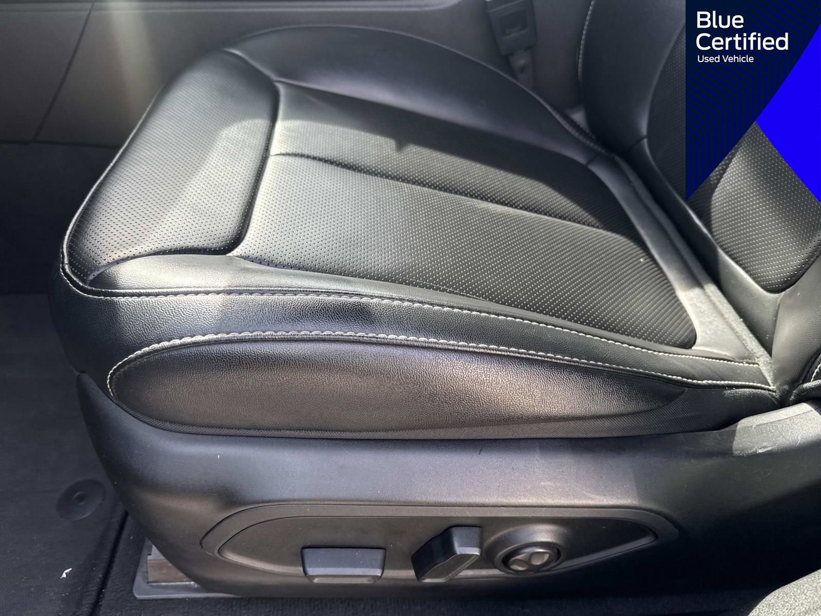 Used 2024 Jeep Grand Cherokee L Limited w/ Luxury Tech Group II image 26