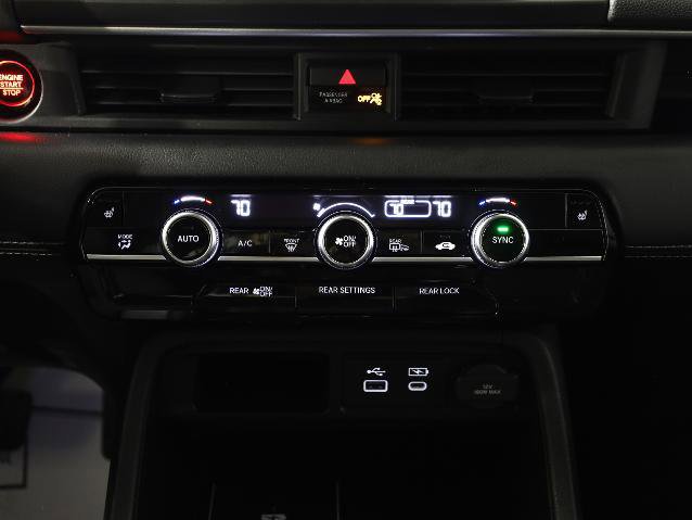 Used 2024 Honda Pilot Touring image 17