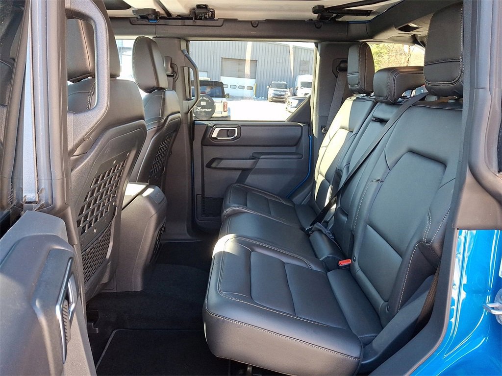 Certified 2025 Ford Bronco Badlands image 10