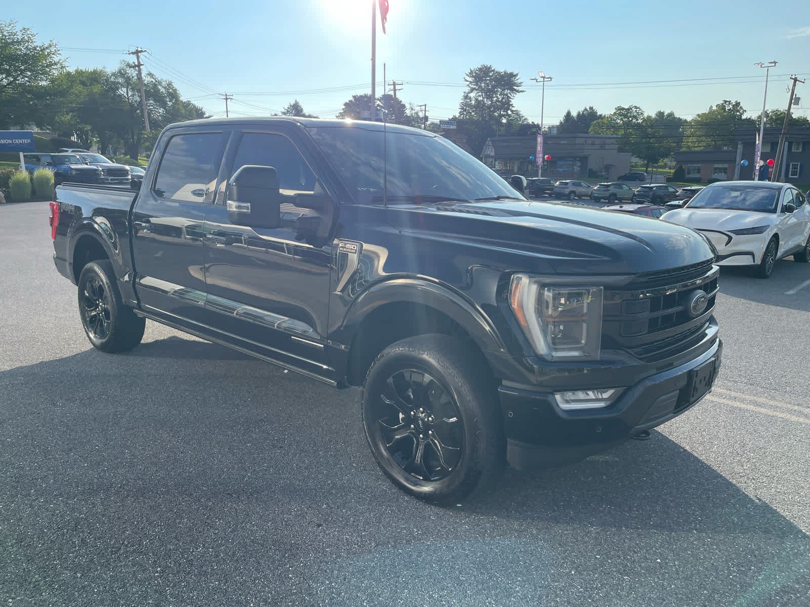 Certified 2023 Ford F150 Platinum w/ Equipment Group 701A High AWD/4WD image 7