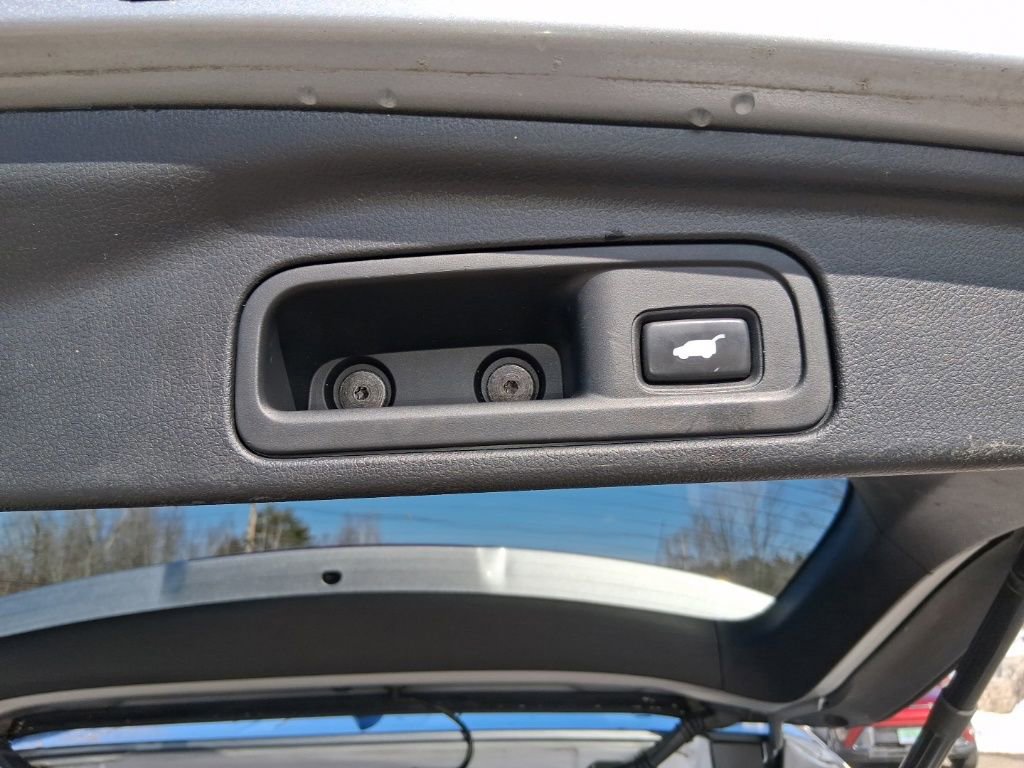 Used 2018 Honda Pilot Touring image 31