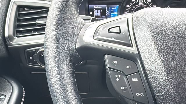 Certified 2023 Ford Edge Titanium w/ Class II Trailer Tow Package image 20