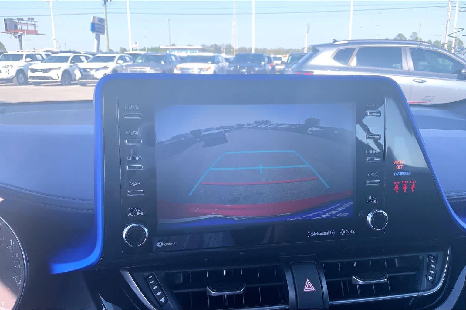 Used 2022 Toyota C-HR XLE FWD image 26