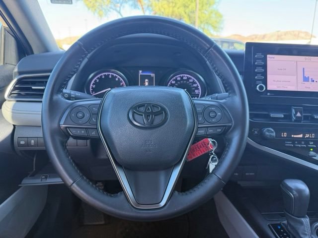 Used 2022 Toyota Camry SE w/ Carpet Mat Package (TMS) FWD image 17