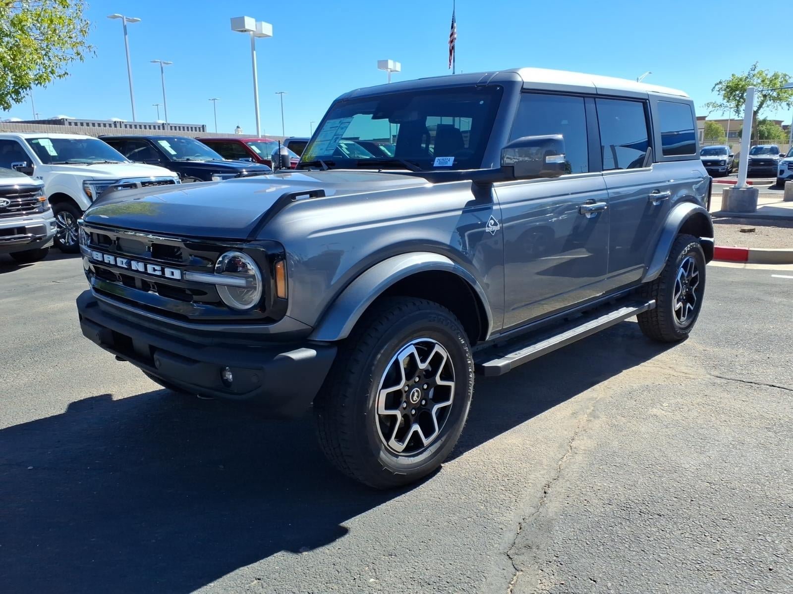 Certified 2024 Ford Bronco Outer Banks AWD/4WD image 8