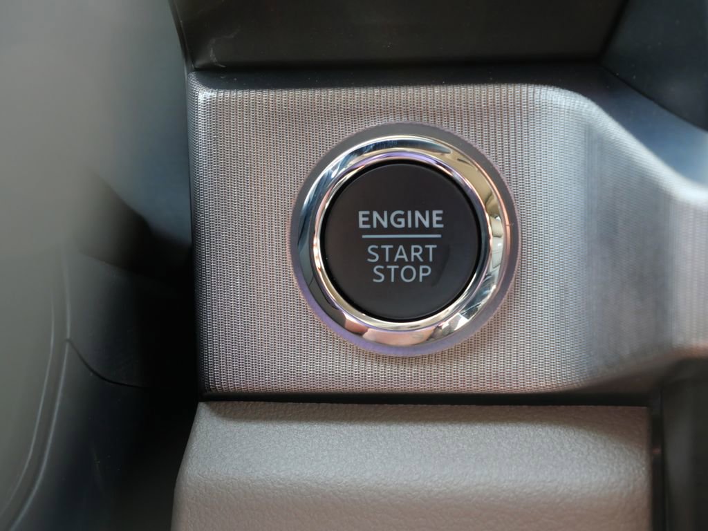 Certified 2026 Ford F350 Platinum w/ Platinum Plus Package image 27