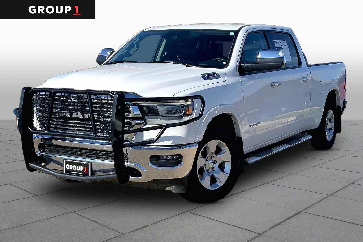 Used 2022 RAM 1500 Laramie AWD/4WD image 1