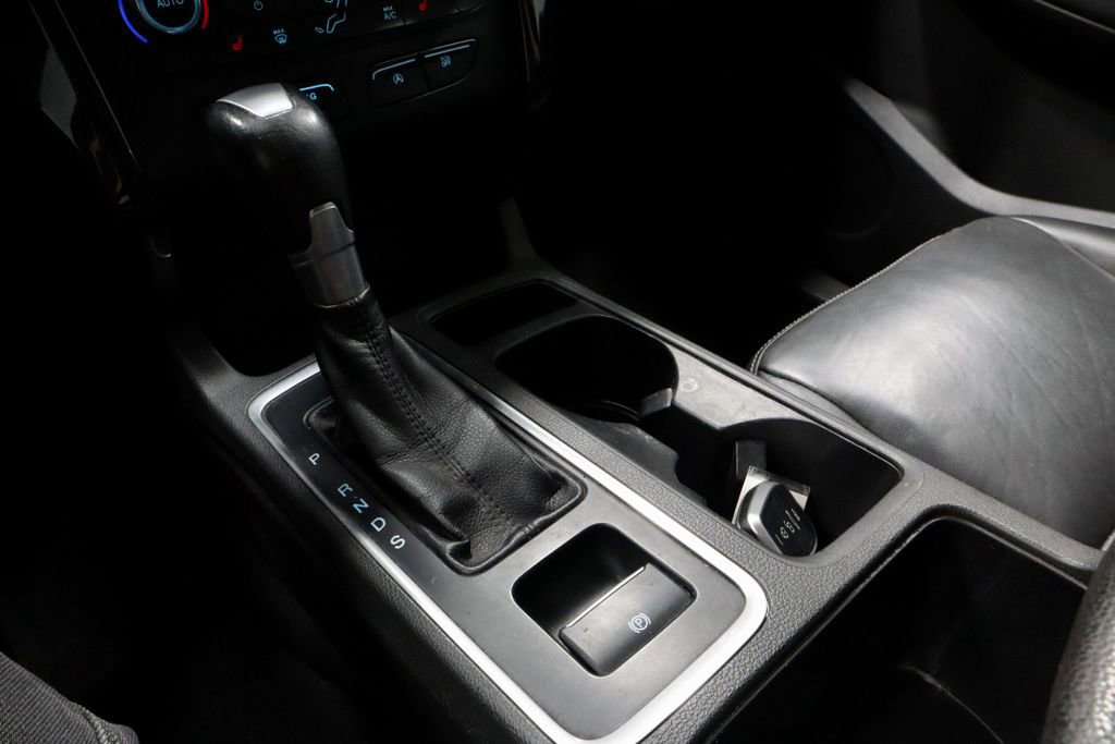 Certified 2017 Ford Escape Titanium image 32