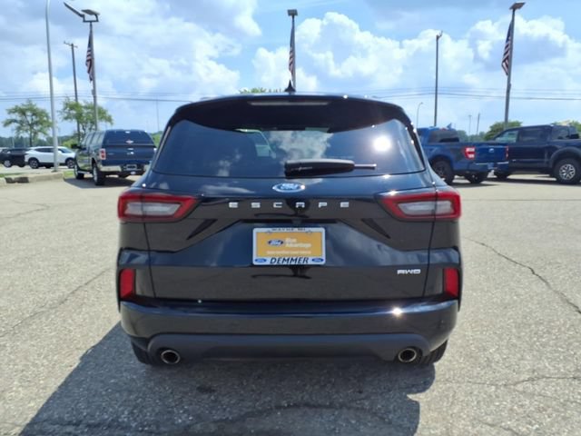 Certified 2024 Ford Escape ST-Line w/ Tech Pack #1 AWD/4WD image 6