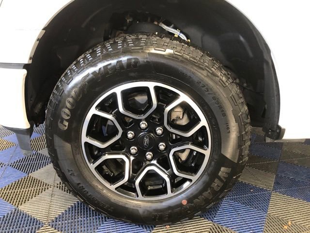 Certified 2022 Ford F150 XL w/ STX Appearance Package image 8