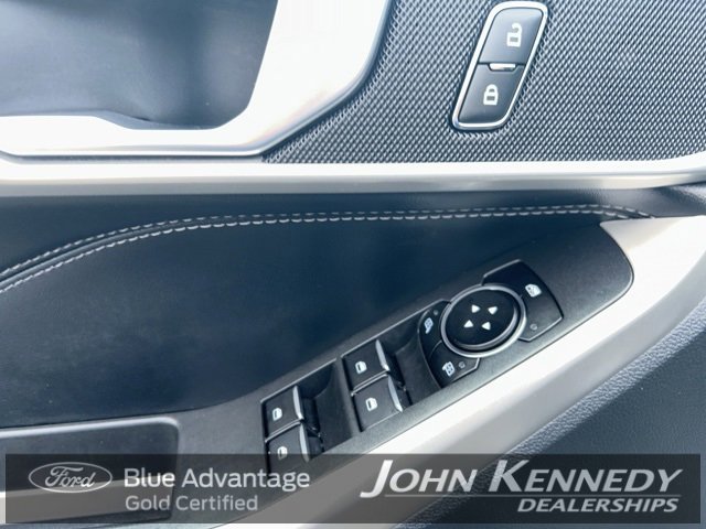 Certified 2022 Ford Explorer XLT w/ Class IV Trailer Tow Package image 18