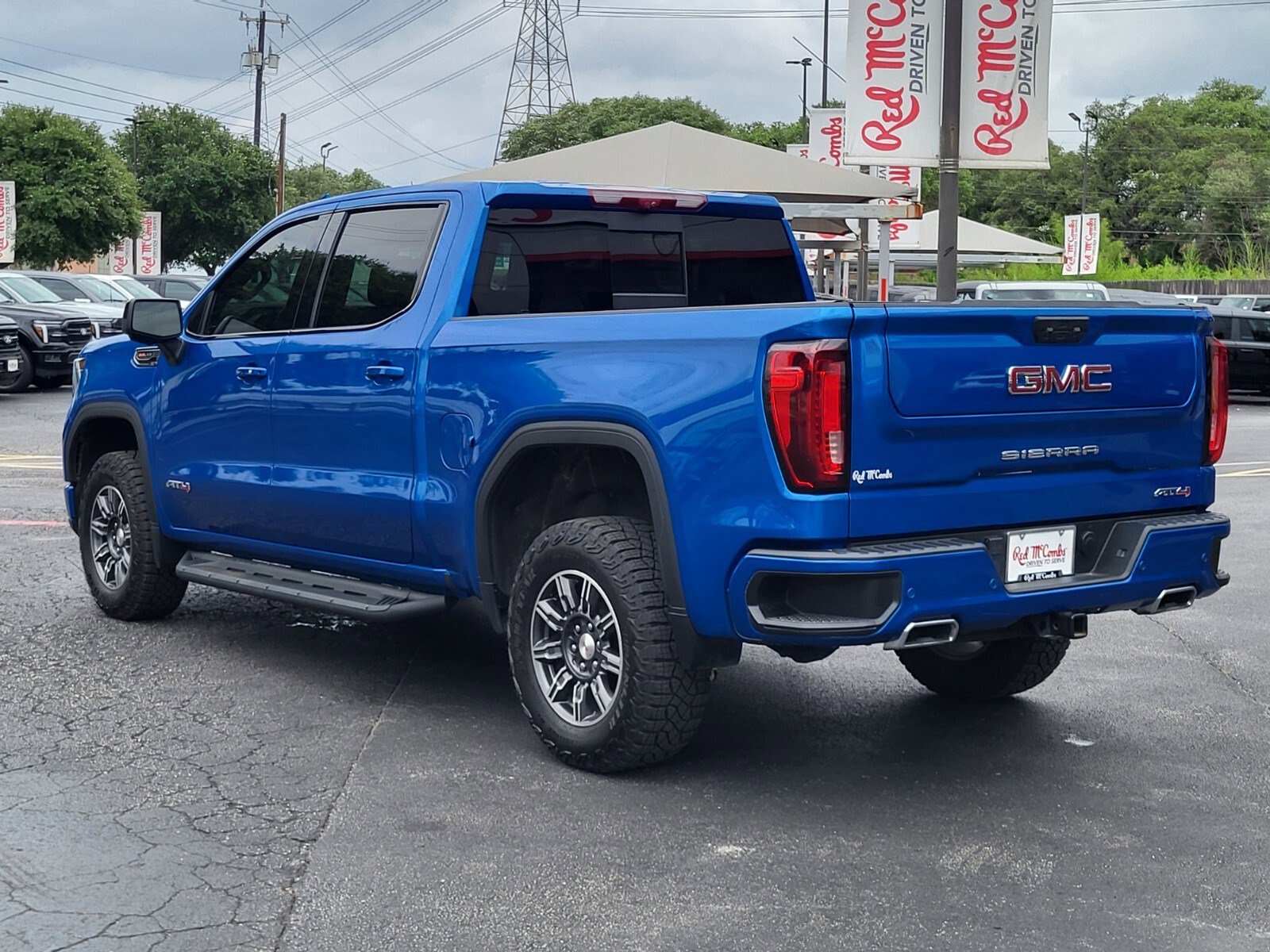Used 2024 GMC Sierra 1500 AT4 AWD/4WD image 6