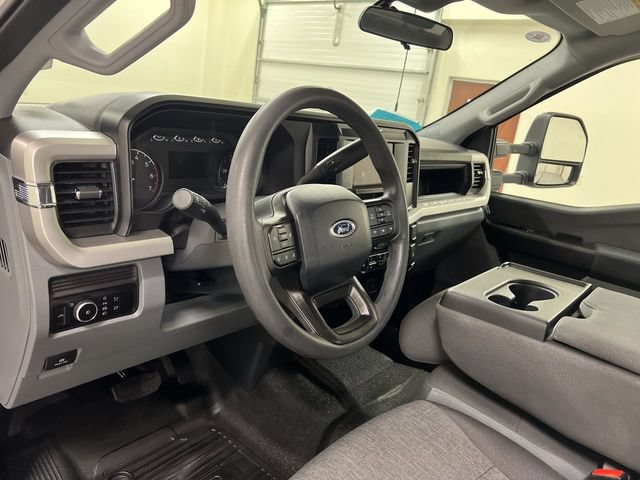 Certified 2025 Ford F250 XL w/ 360-Degree Camera Package AWD/4WD image 12