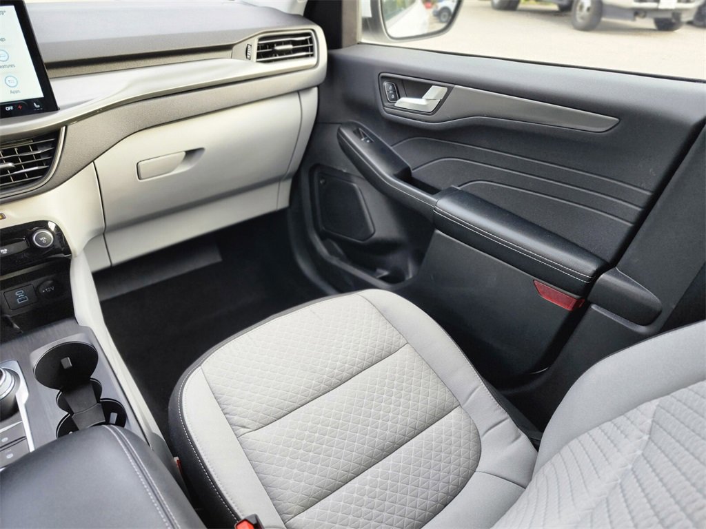Certified 2023 Ford Escape Active w/ Tech Pack #2 image 15