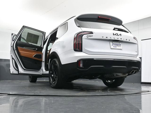 Used 2025 Kia Telluride EX X-Line AWD/4WD image 40