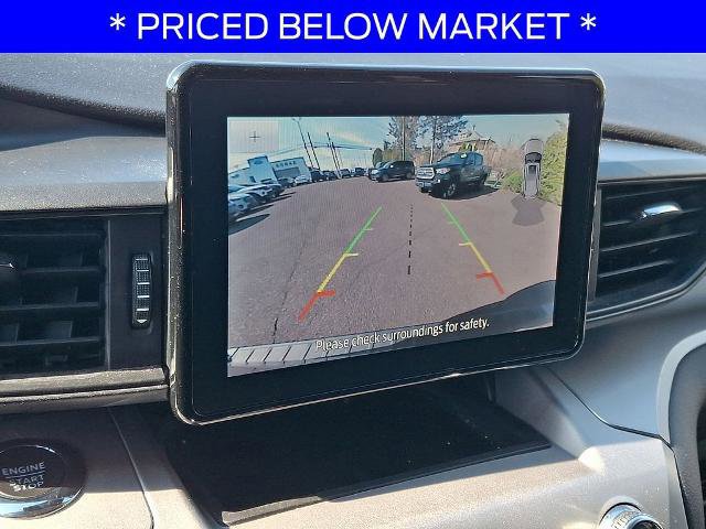 Certified 2022 Ford Explorer XLT image 16